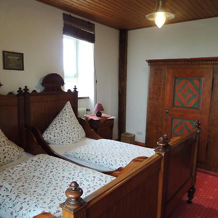Gasthaus Zur Burgschaenke Aremberg Buitenkant foto
