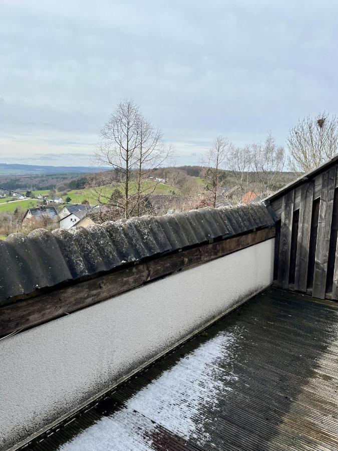 Gasthaus Zur Burgschaenke Aremberg Buitenkant foto