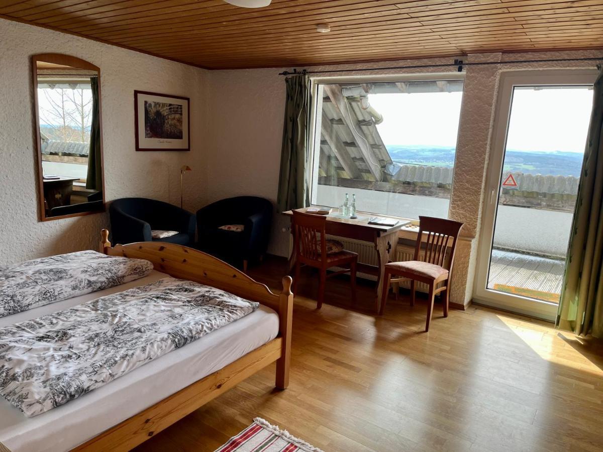 Gasthaus Zur Burgschaenke Aremberg Buitenkant foto