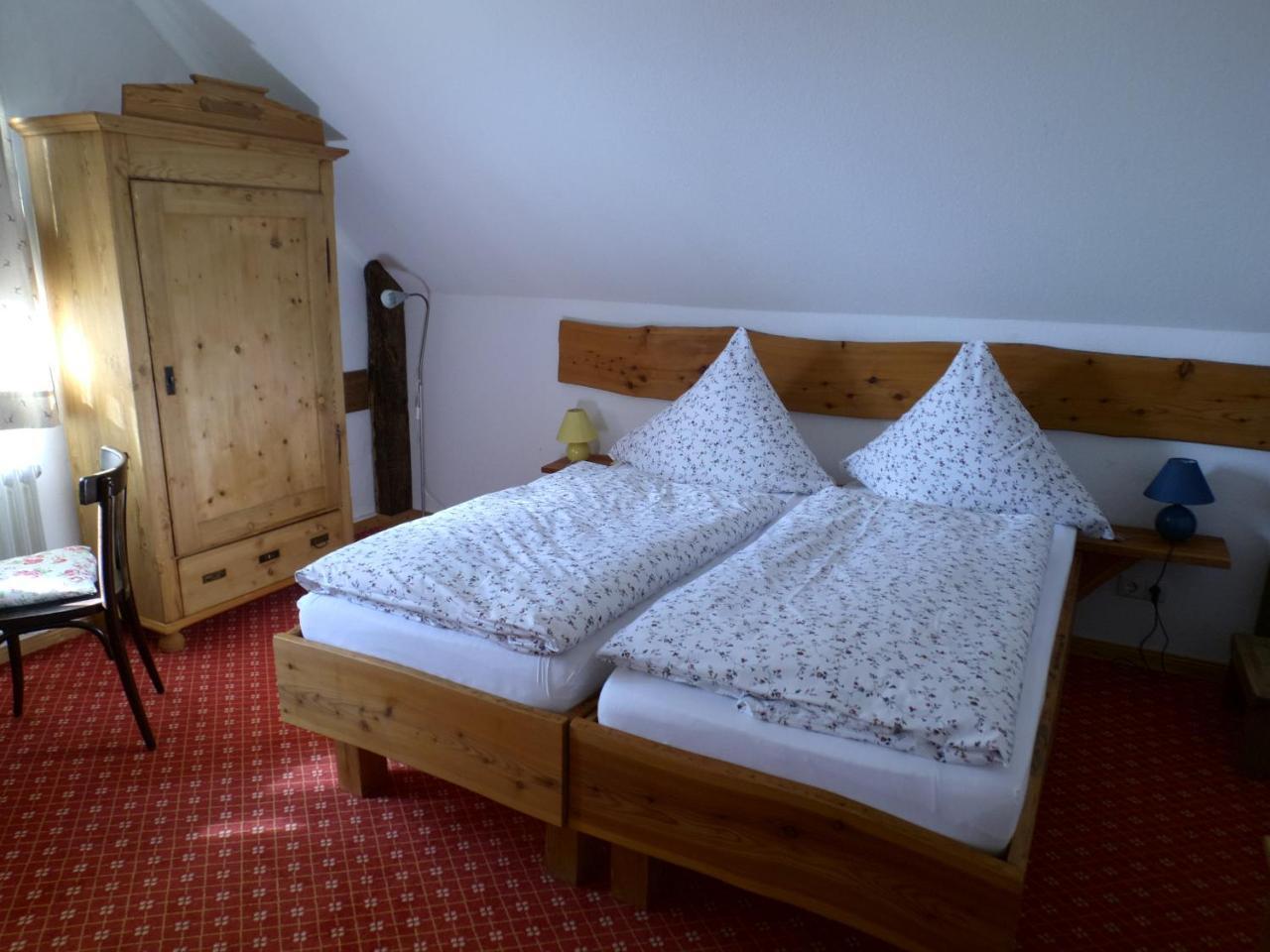 Gasthaus Zur Burgschaenke Aremberg Buitenkant foto